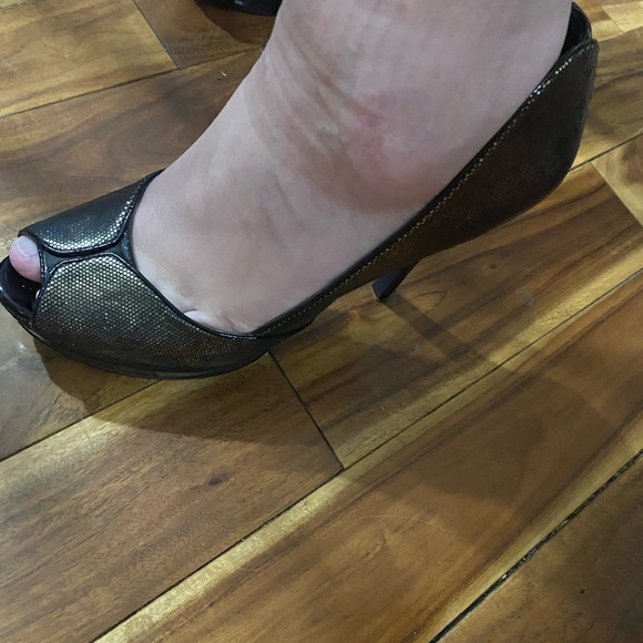 Jessica Simpson heels - Picture 4 of 8